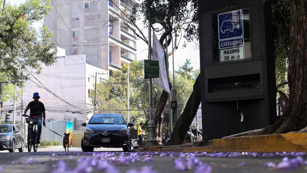 Hoy No Circula del jueves 30 de marzo