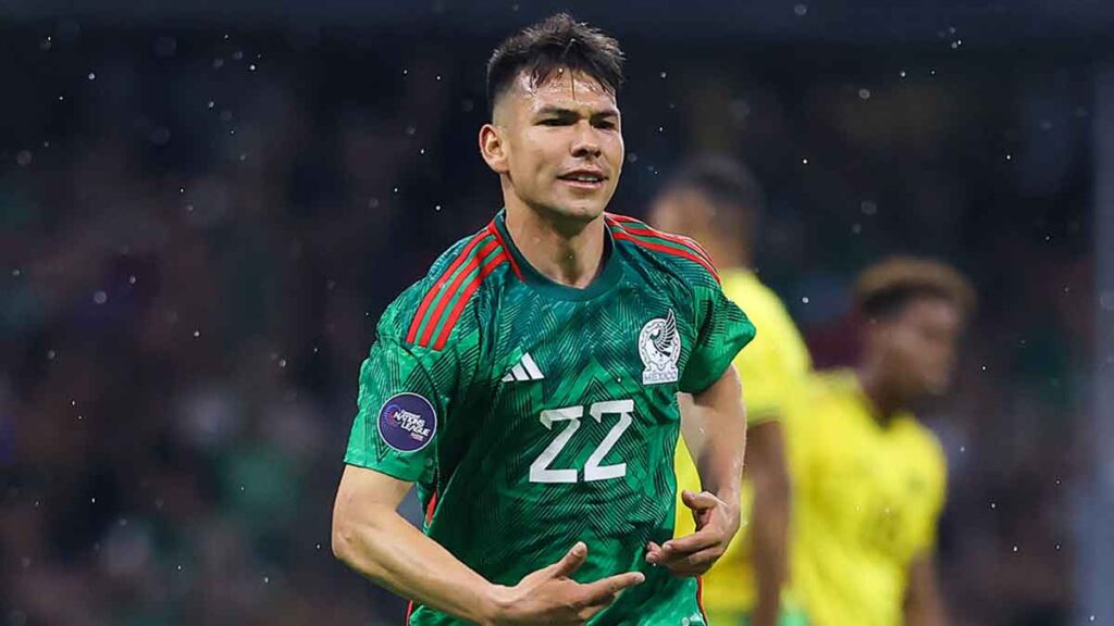 Hirving Lozano critica los abucheos de la afición