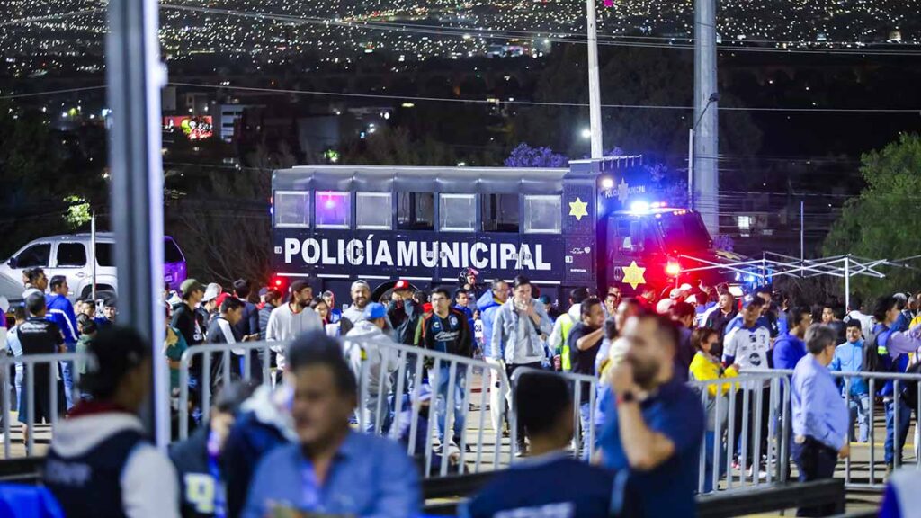 Vuelve la violencia al Estadio La Corregidora de Querétaro