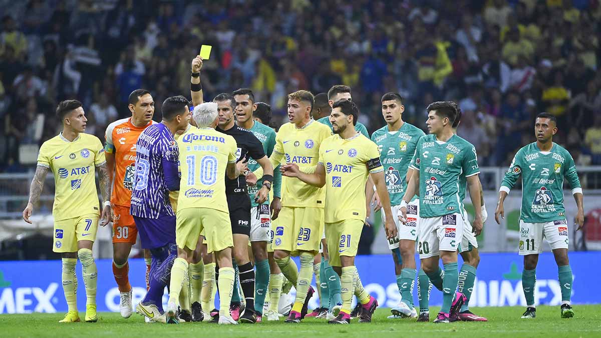 La jornada 13 resultó polémica. Imago 7