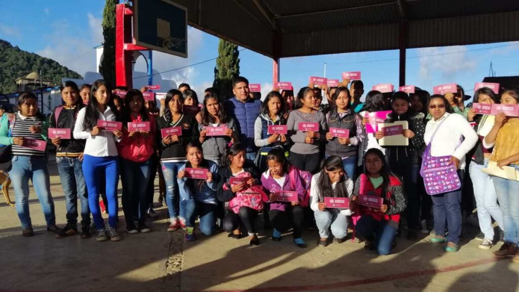Becas, estudiantes