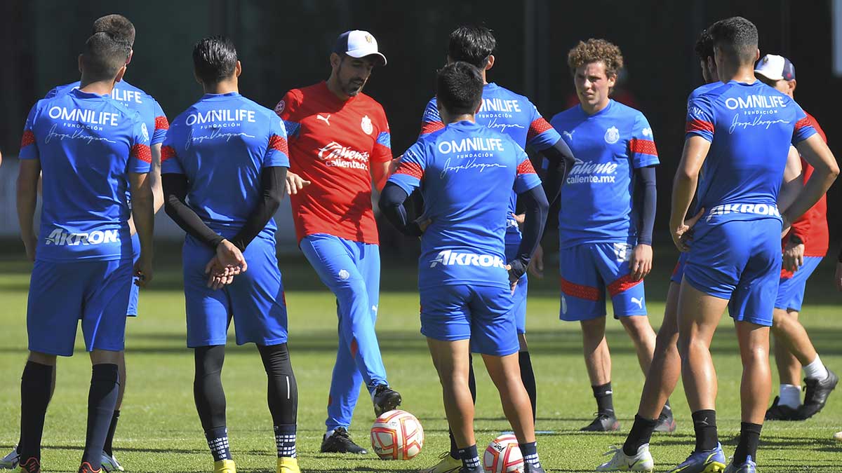 Las Chivas tendrán 15 días de vacaciones, antes de reportar a pretemporada. Imago 7