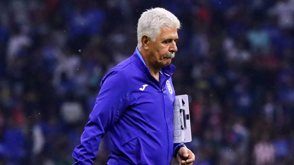 Ricardo Ferretti, obligado a ganar; una derrota en Leagues Cup lo dejaría fuera de Cruz Azul