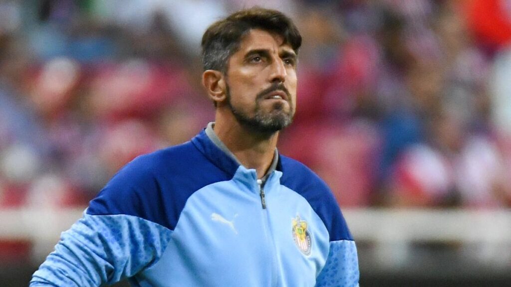 Veljko Paunovic técnico de las Chivas