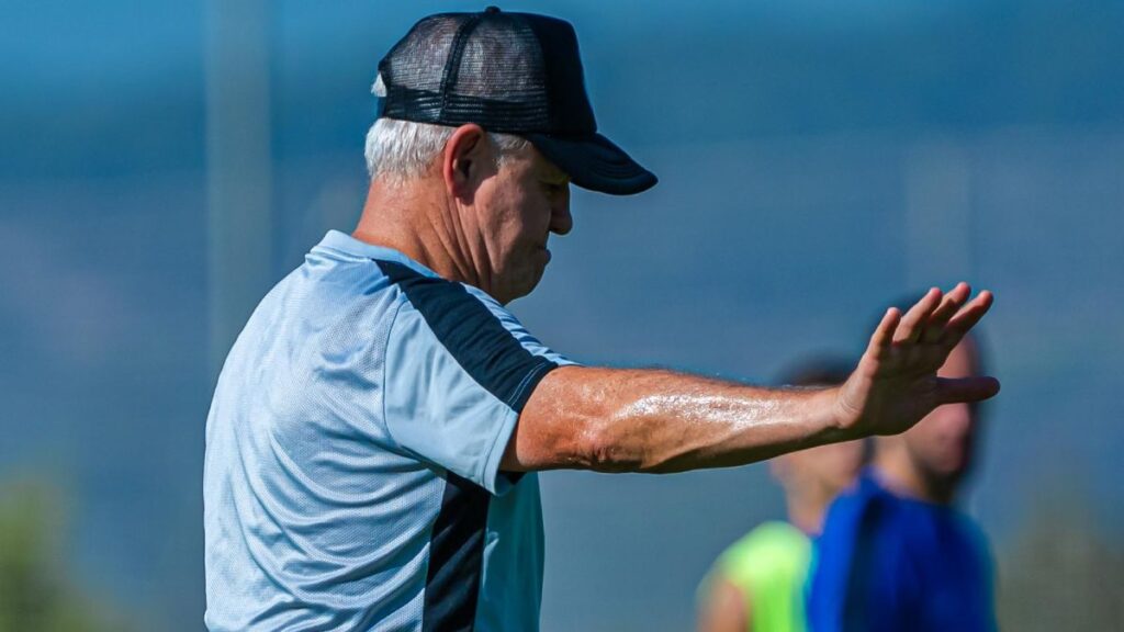 Javier Aguirre pide calma con los nuevos fichajes del Mallorca