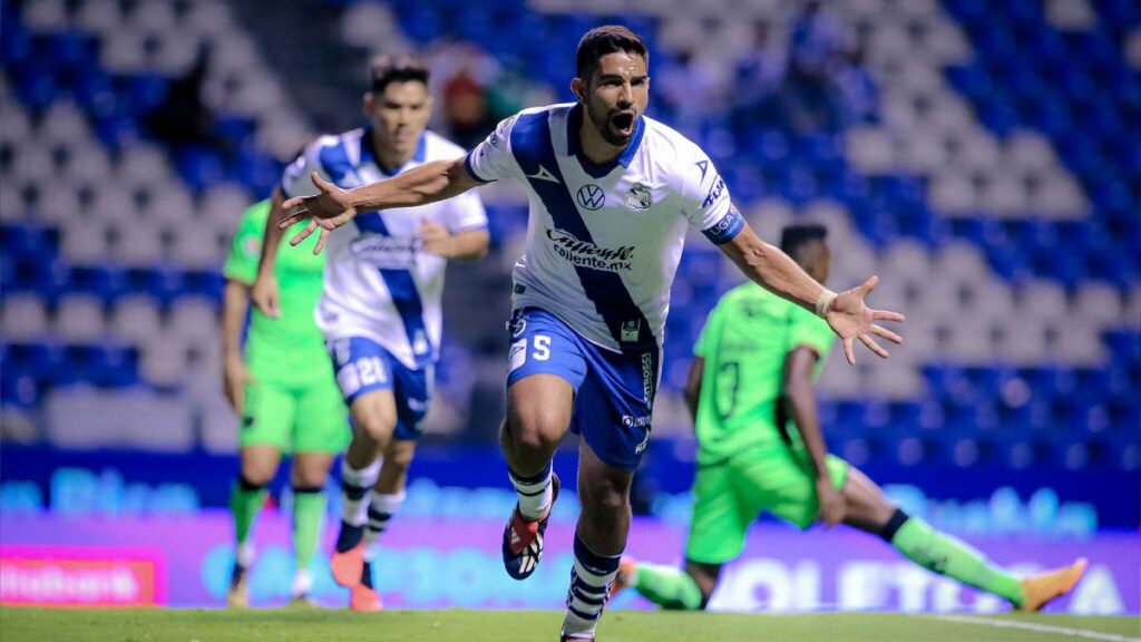 Puebla sorprende a todos y vence a Juárez con tanto de De Buen
