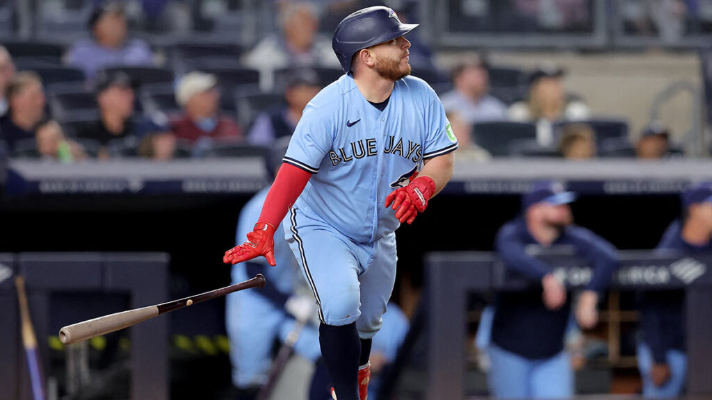 Alejandro Kirk brilla en la paliza de Blue Jays sobre Yankees