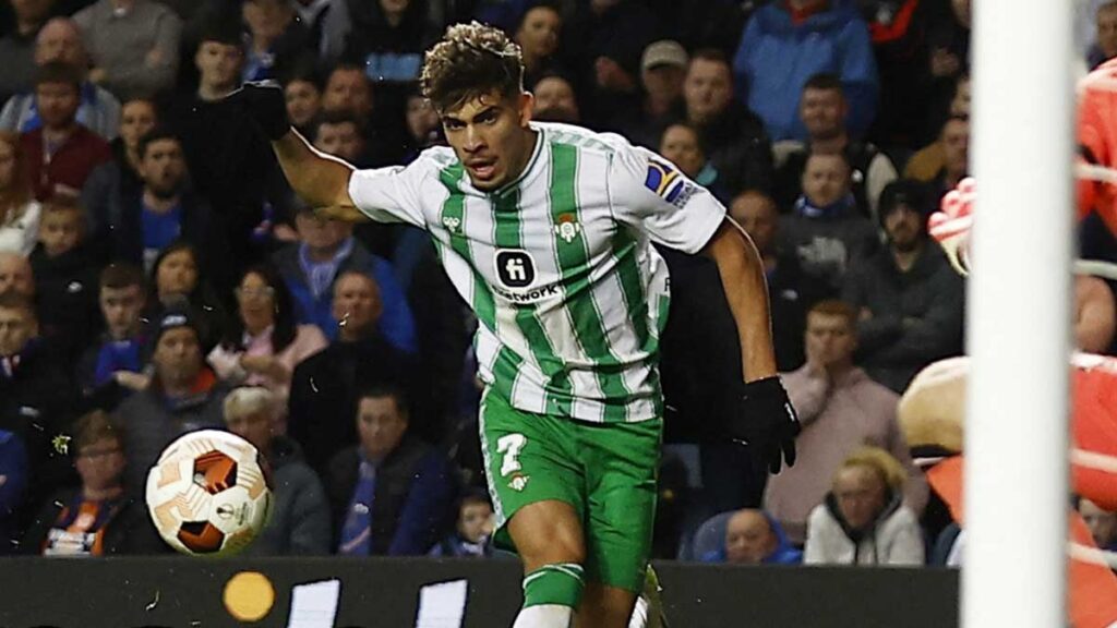 A pesar de numerosas bajas, el Betis golea al Valencia. Reuters