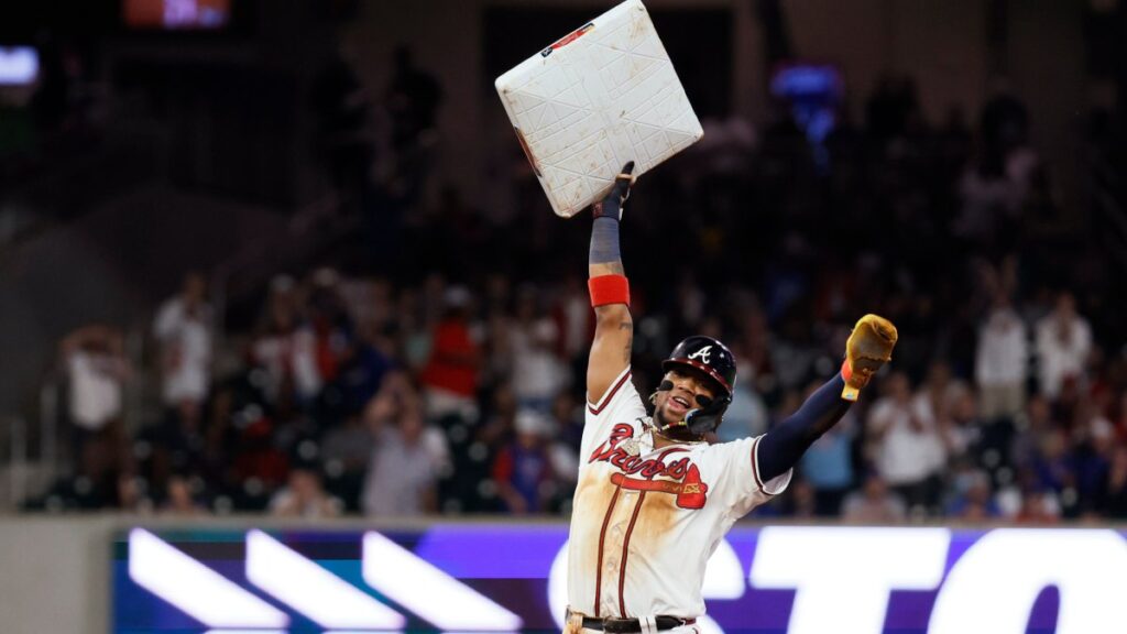 MLB