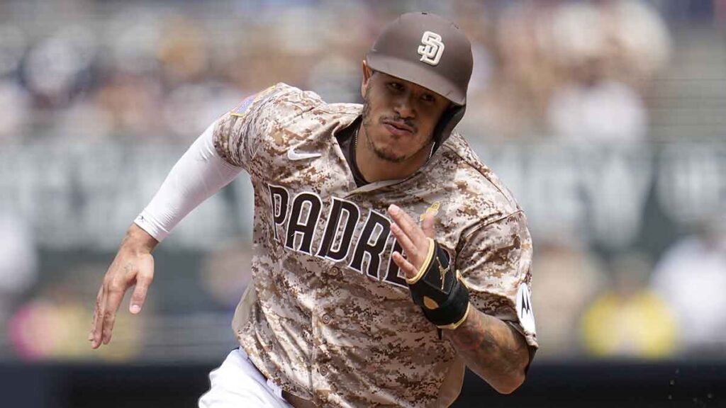Machado volvería al terreno en algún momento de la próxima pretemporada. AP