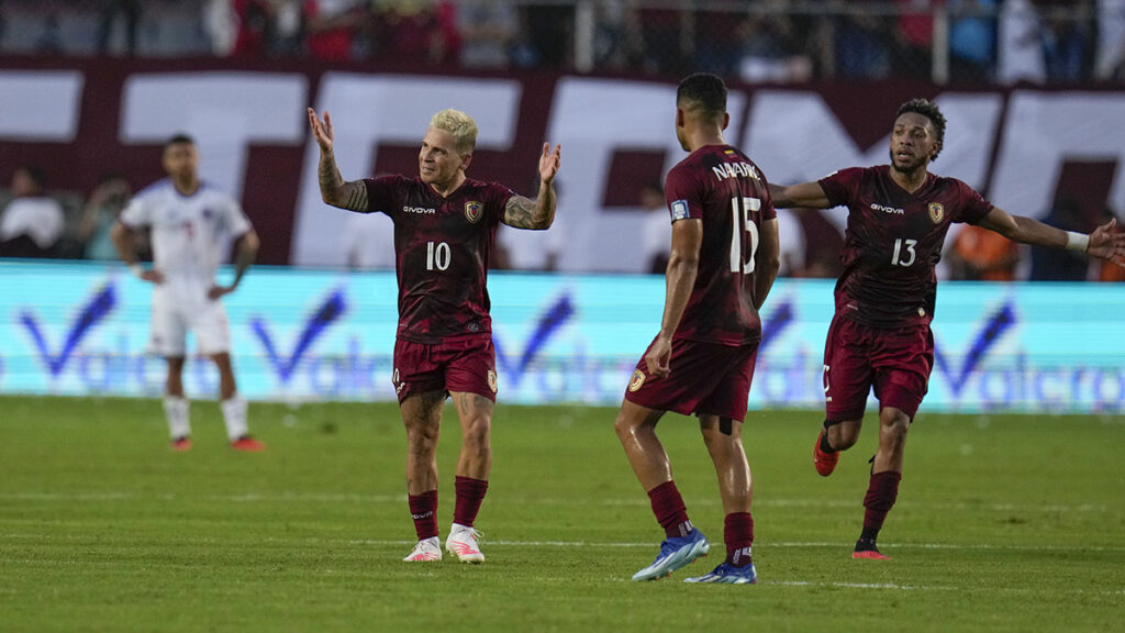 Venezuela mantiene su buen momento en las eliminatorias mundialistas de Conmebol tras golear a Chile