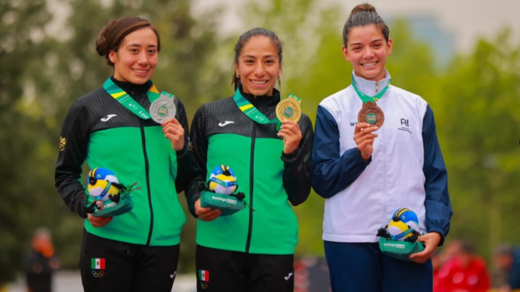 La atleta mexicana Mayan Oliver se colgó la presea de oro, además de llevarse el boleto a Paris 2024.