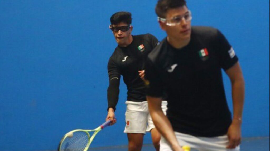 La dupla mexicana de frontenis, Jorge Olvera e Isaac Cruz se colgaron la medalla de oro en pelota vasca de Santiago 2023.