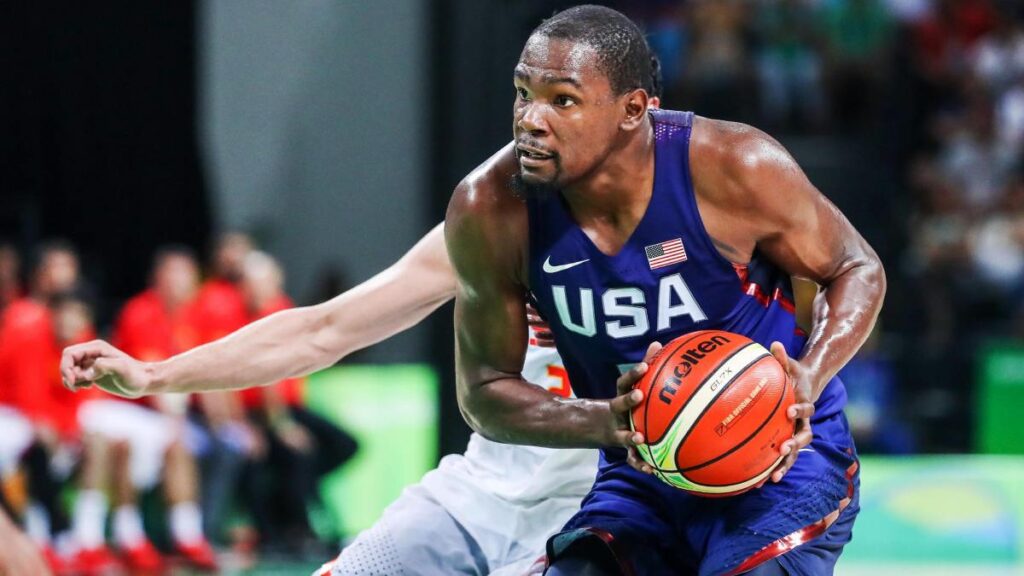 Kevin Durant durante un partido con Estados Unidos