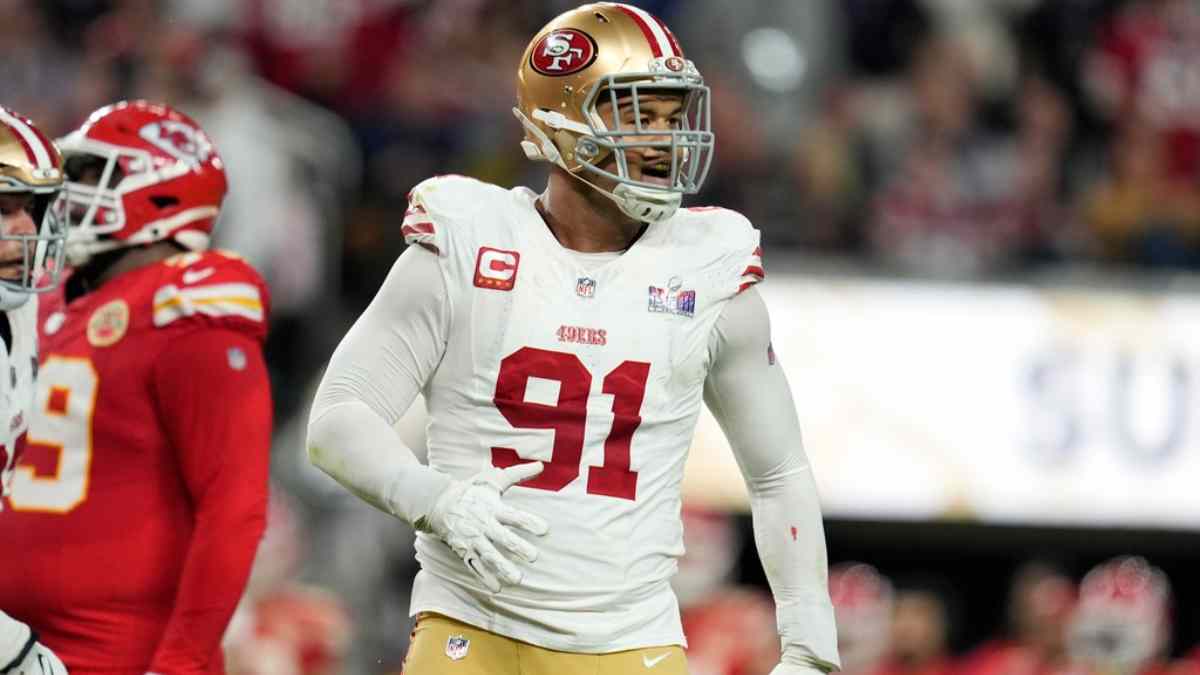 Arik Armstead firma con los Jaguars tras ser cortado por los 49ers ...