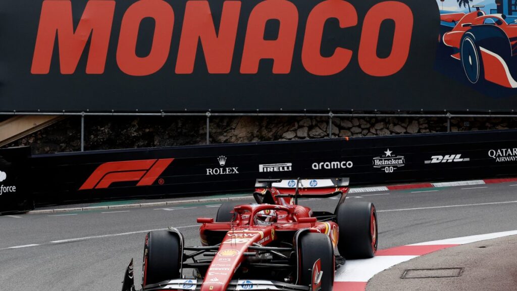 Charles Leclerc se llevó el segundo entrenamiento libre ante Checo Pérez y Max Verstappen que siguen acarreando quejas en el RB20.