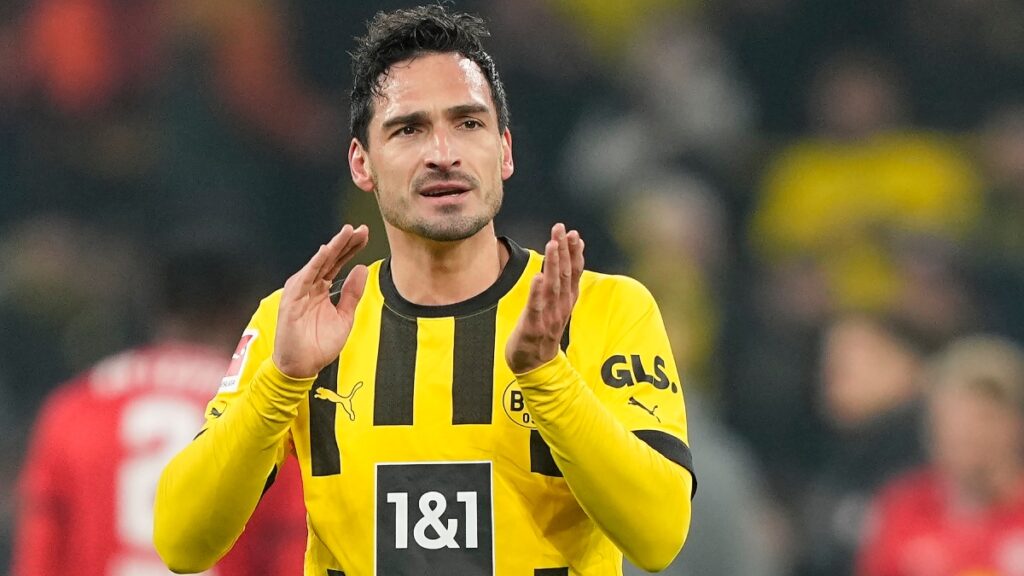 Hummels dejará al Borussia Dortmund después de 13 años totales con el club