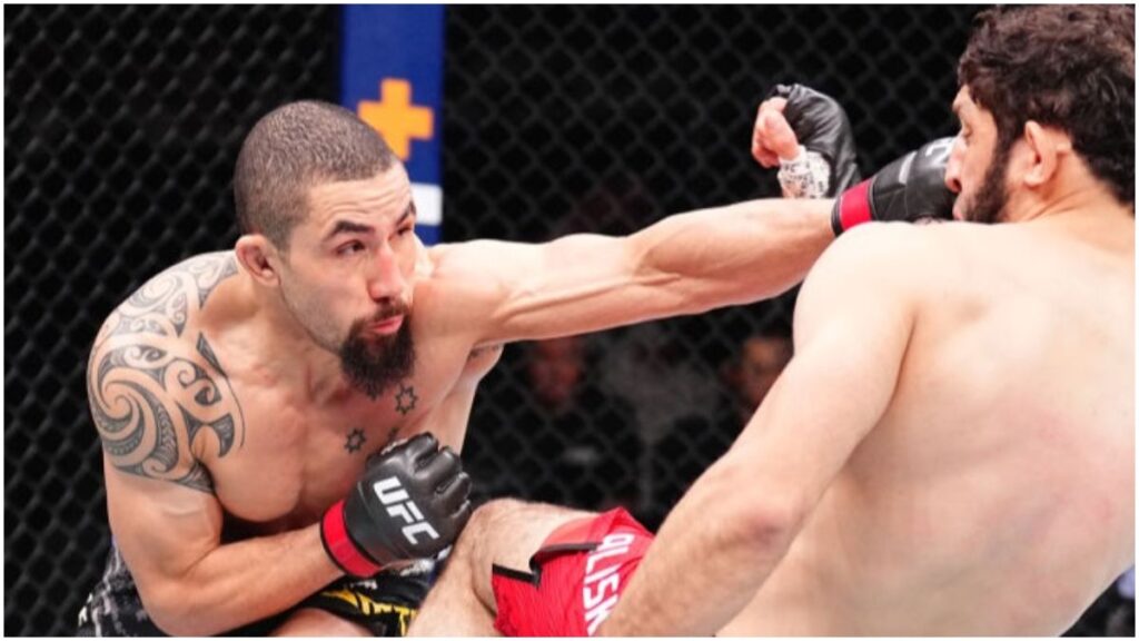 Robert Whittaker sigue en ascenso en UFC | X: @UFCEspanol