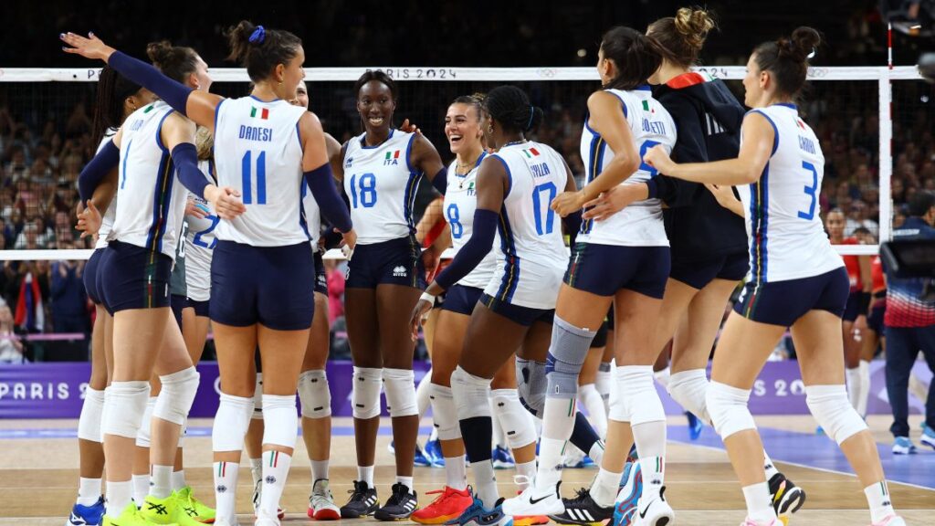 Italia sorprende a República Dominicana dentro del voleibol de sala en Paris 2024