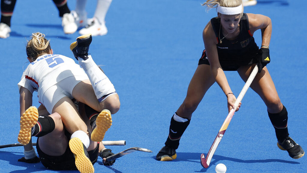 Alemania goleó a Francia en el hockey sobre pasto femenil