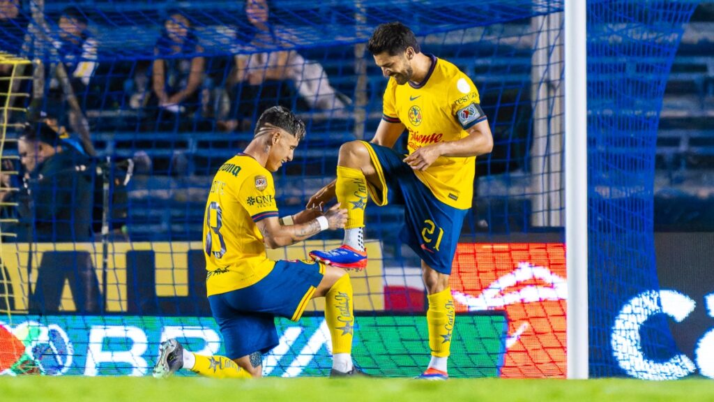 América se estrena como 'local' en el Ciudad de los Deportes con victoria ante Querétaro