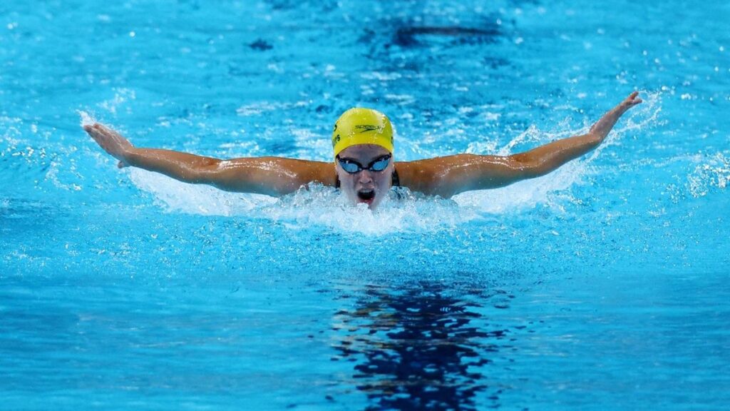 Las pruebas preliminares de natación clasifican a semifinales | Reuters