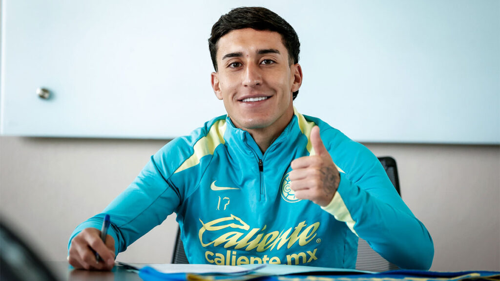 Zendejas no deja el nido de Coapa. @ClubAmerica