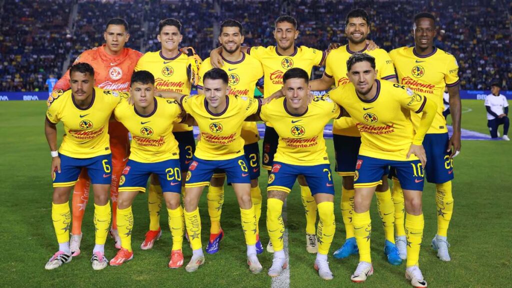 Esta sería la alineación con la que América buscaría salir de la mala racha ante las Chivas en el Clásico Nacional.