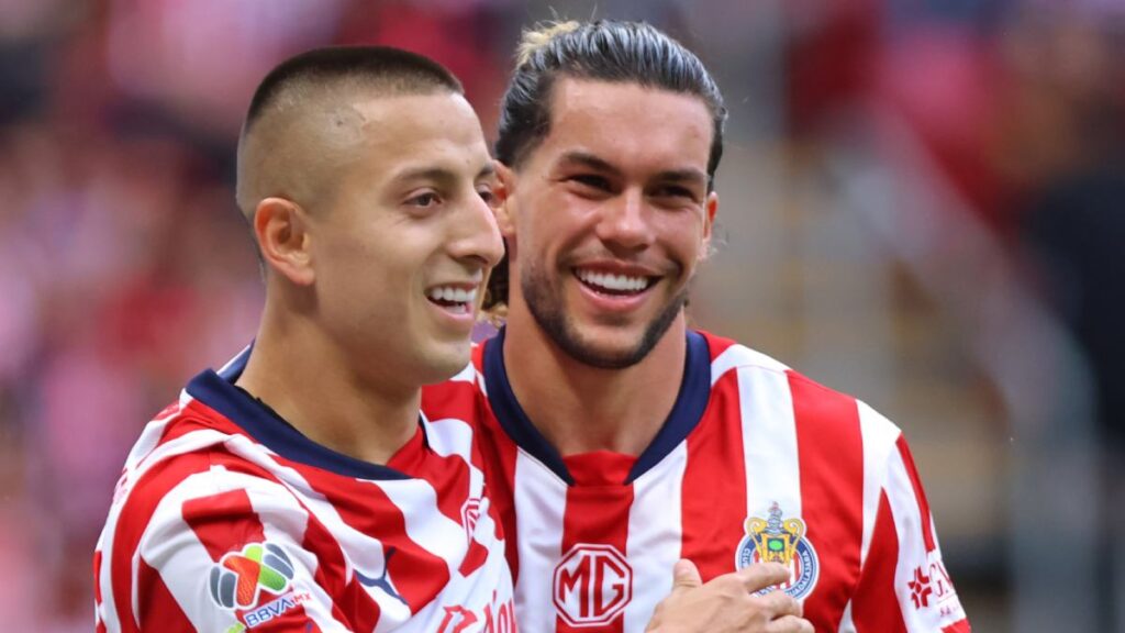 Convocatoria de Chivas para el Clásico Tapatío | Imago7