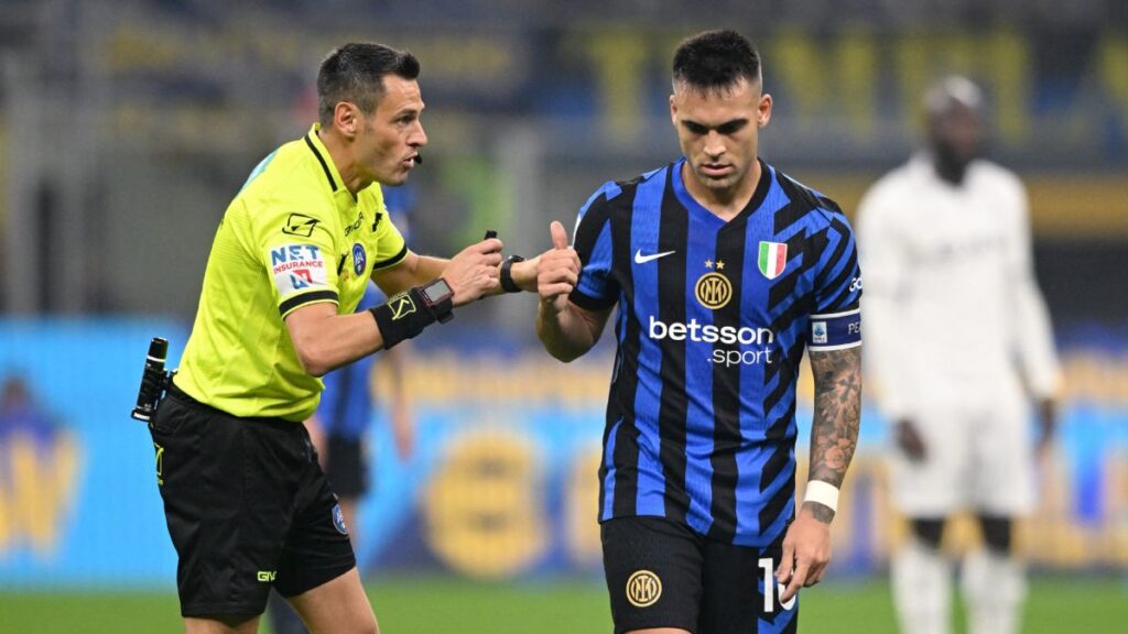 Lautaro Martínez durante el partido del Inter vs Napolo