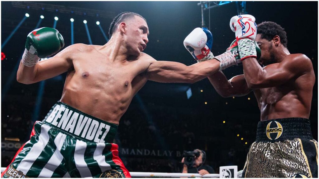 David Benavidez, dispuesto a ir más cinturones | X: @premierboxing