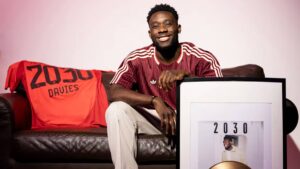 ¿Adiós al Real Madrid? Alphonso Davies renueva con el Bayern Munich