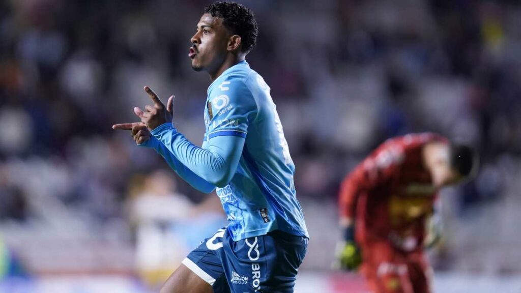 John Kennedy brilla con dos goles y los Tuzos del Pachuca le endosan su segunda derrota del Clausura 2025a los Pumas