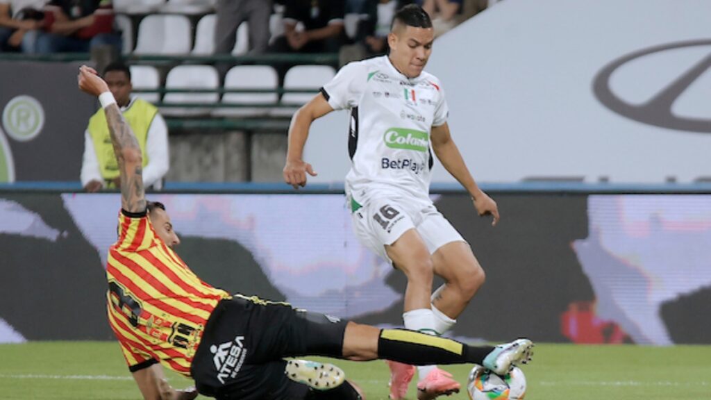 Joel Contreras con el Once Caldas | VizzorImage.