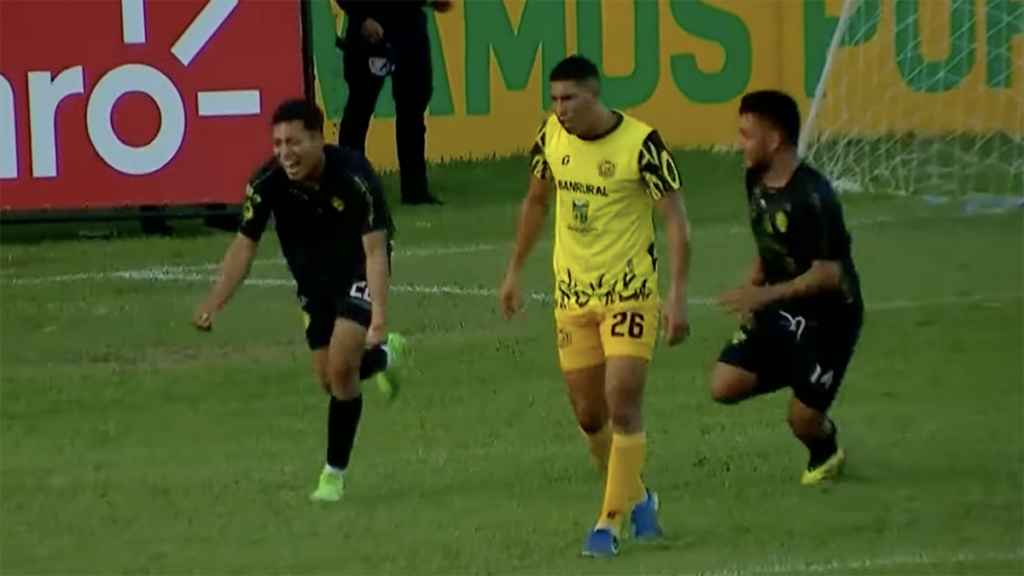Xinabajul venció 2-1 a Guastatoya