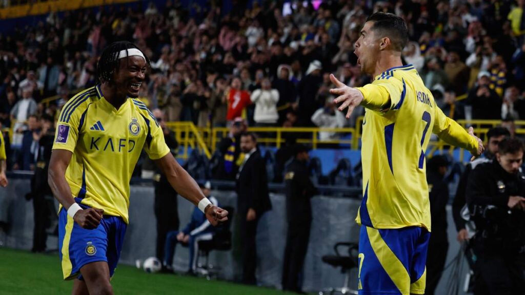 Cristiano Ronaldo celebra uno de sus goles contra el Al Wasl