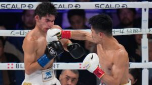 David Cuellar cae por KO ante Junto Nakatani en la pelea por el título de peso gallo del CMB