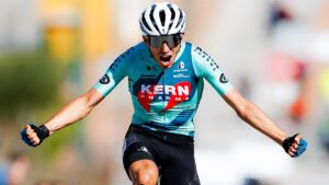 Diego Uriarte gana la etapa 4 y Pavel Sivakoc acaricia el título de la Vuelta a Andalucía 2025