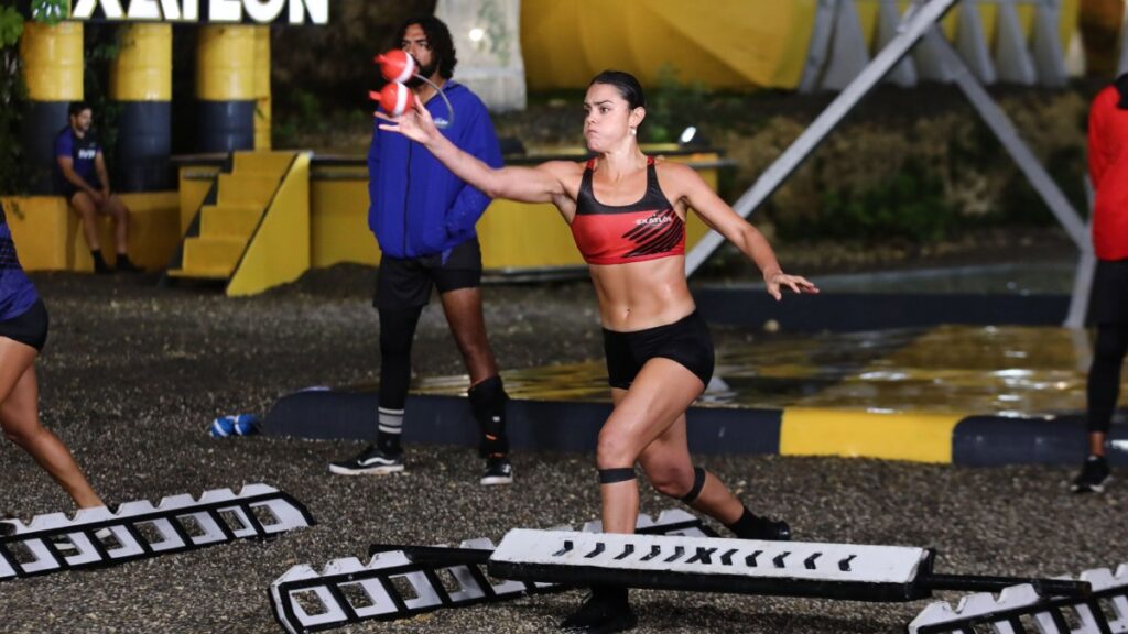 Atleta de Exatlón durante una prueba