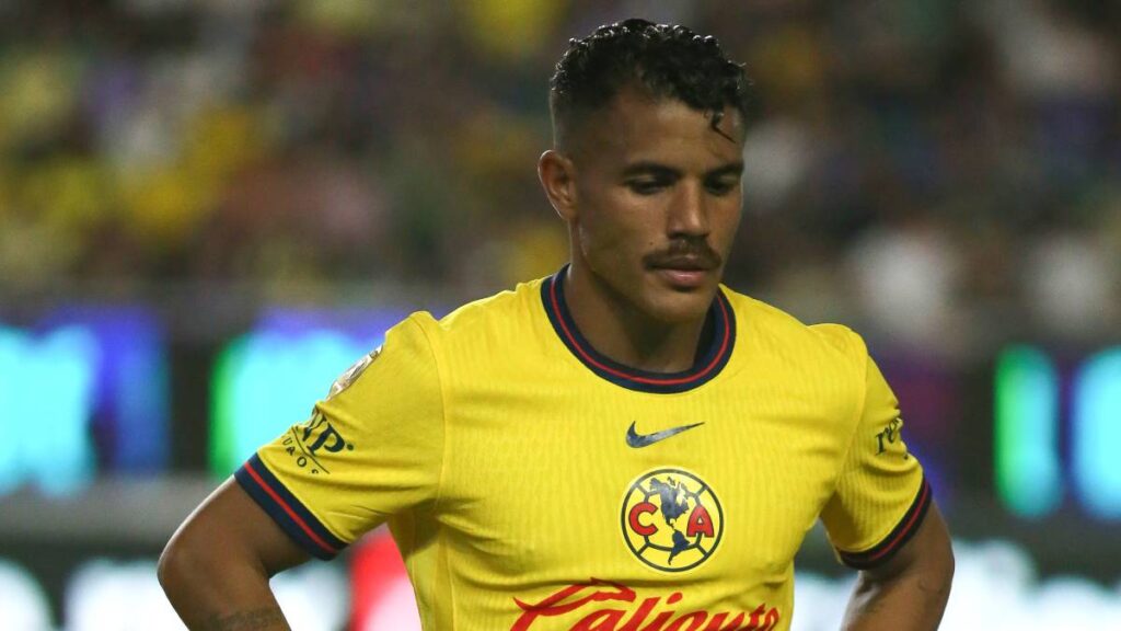 Jona dos Santos se perderá un mes del Clausura 2025. Imago 7
