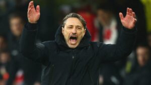 Niko Kovac arranca con derrota frente al Stuttgart en su debut en el banquillo del Borussia Dortmund