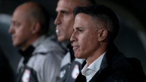 Pablo Peirano, sobre su posible salida de Santa Fe: “Es muy pronto para tomar una decisión”