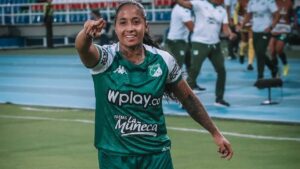 Manuela Paví la mejor jugadora del Fútbol Profesional Colombiano