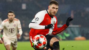 ¿Cuándo presentan a Santiago Giménez con el Milan? Estos son los planes de su nuevo equipo