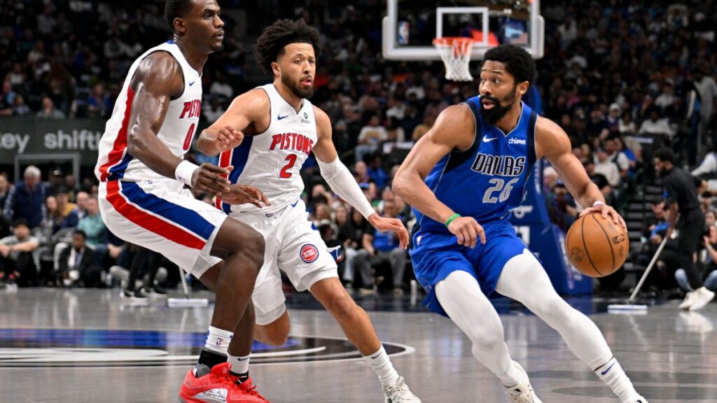 Los Mavericks cortan una racha de cuatro derrotas tras vencer a los Pistons