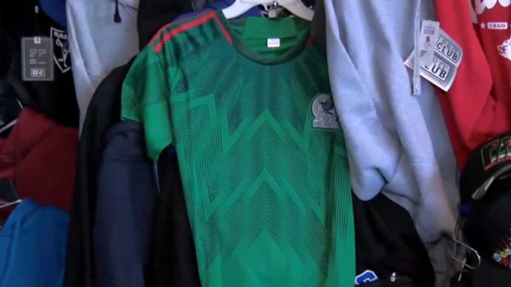 Aficionados en California, con la esperanza de que México gane la Nations League