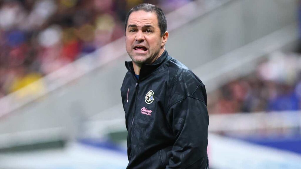 André Jardine, con buenas sensaciones tras ver a jugadores suplentes en el Clásico ante Chivas