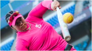 Las Bravas de León respiran frente a las Sultanes femenil, en el tercer juego de las semifinales de la LMS