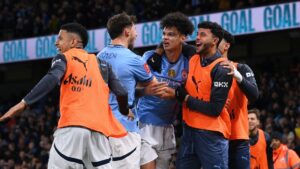 Manchester City viene de atrás para remontar al Plymouth y avanzar en la FA Cup