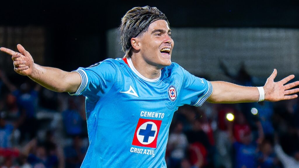 Cruz Azul vence al Atlas en Fresno con doblete de Luka Romero